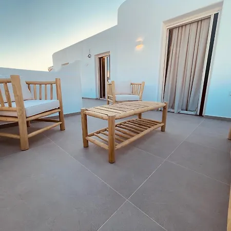 ホテル Theofanis Agia Anna (Naxos)