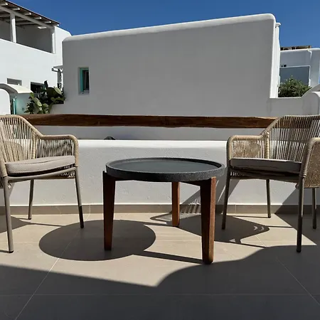 Theofanis ホテル 3*