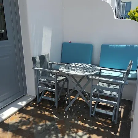 Ξενοδοχείο Theofanis